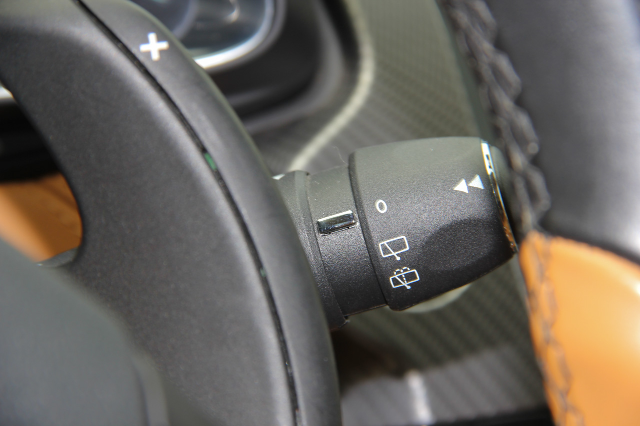 2016款DS 6 1.6T雅致版THP160