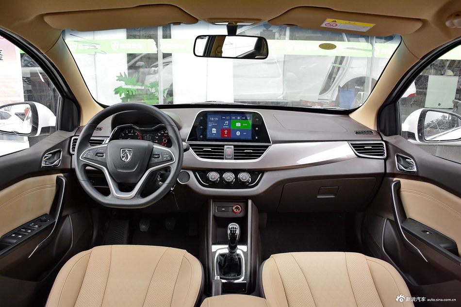 2017款宝骏310Wagon 1.5L手动舒适型