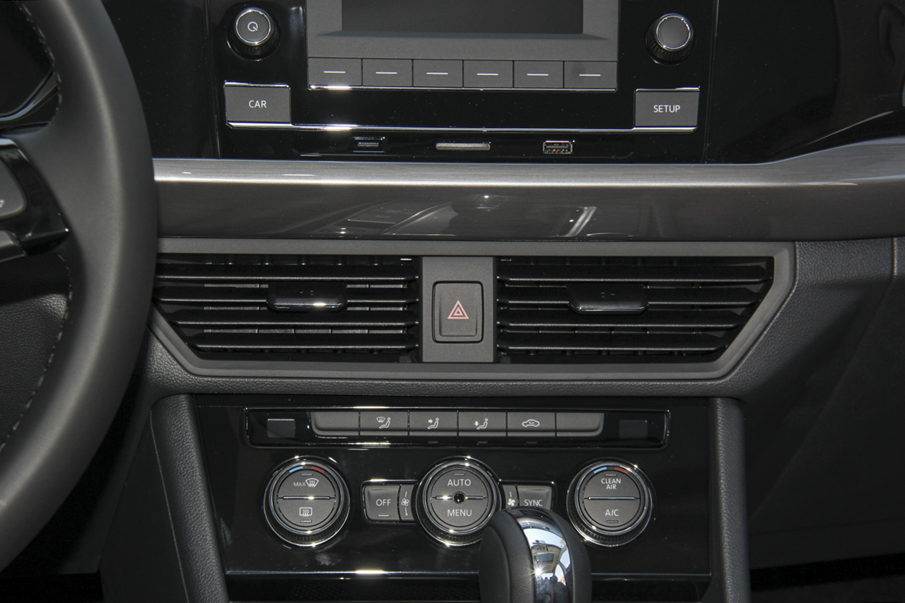 2019款宝来 1.5L自动精英型