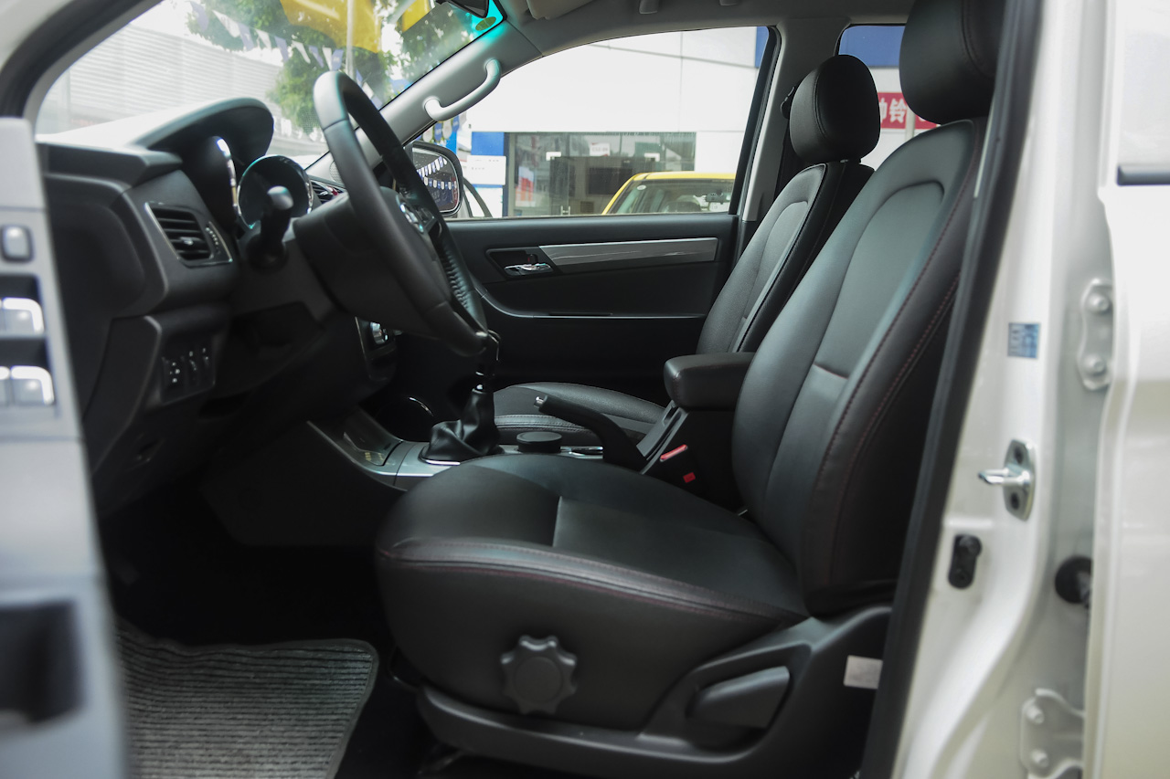 2015款 帅铃T6 2.0L汽油新锐型HFC4GA3-3D