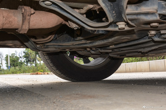 2016款吉利博越1.8TD自动智尊型