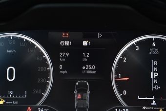 2017款领克01 2.0T自动两驱耀Pro版