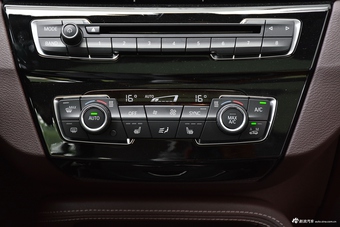 2018款宝马X1 2.0T自动xDrive20Li尊享型