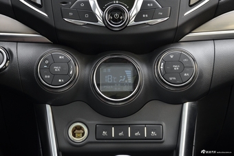 2018款比亚迪宋EV400 智联进享型