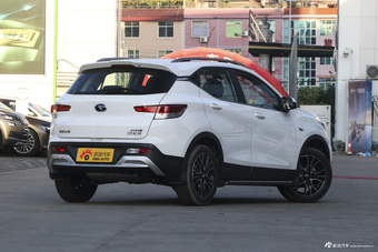 2018款东南DX3 1.5T自动尊贵型 