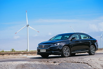 2017款荣威e950官方图