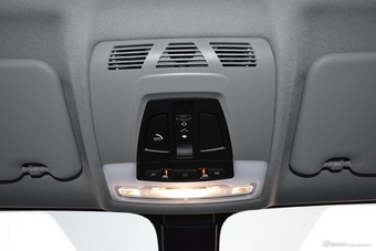 2016款宝马X1 1.5T自动sDrive18Li豪华型