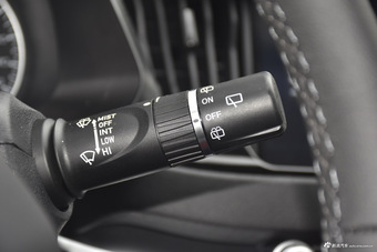 2017款哈弗H2s 1.5T手动舒适型 红标