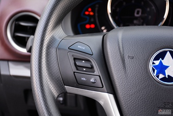 2017款启辰M50V 1.6L自动XV尊享版