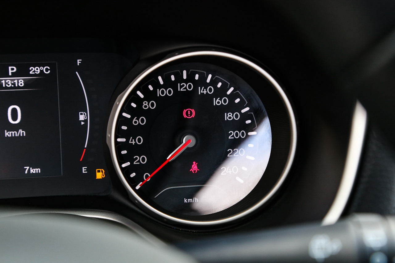 2017款指南者1.4T自动 200T舒享版