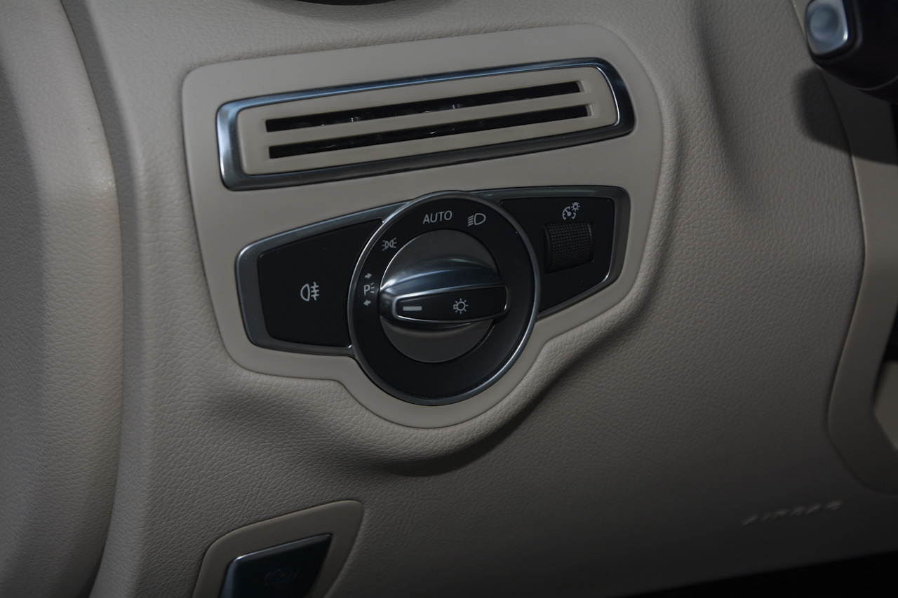 2017款改款奔驰C级C200L 2.0T自动
