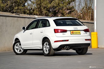 2017款奥迪Q3 1.4T自动30 TFSI时尚型