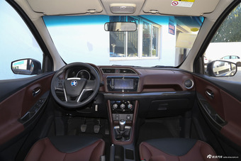 2017款启辰M50V 1.5L手动XL舒适版图片