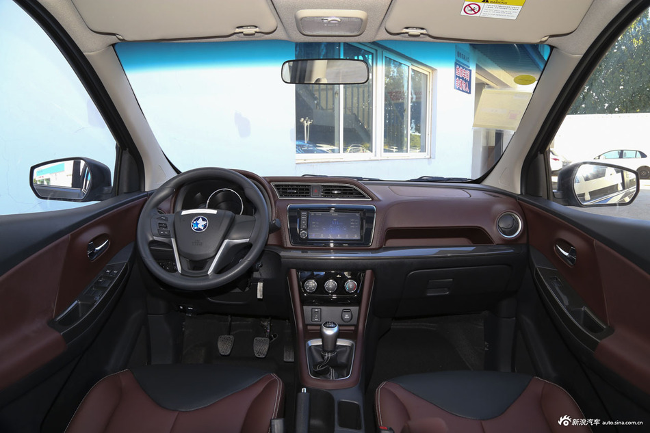 2017款启辰M50V 1.5L手动XL舒适版