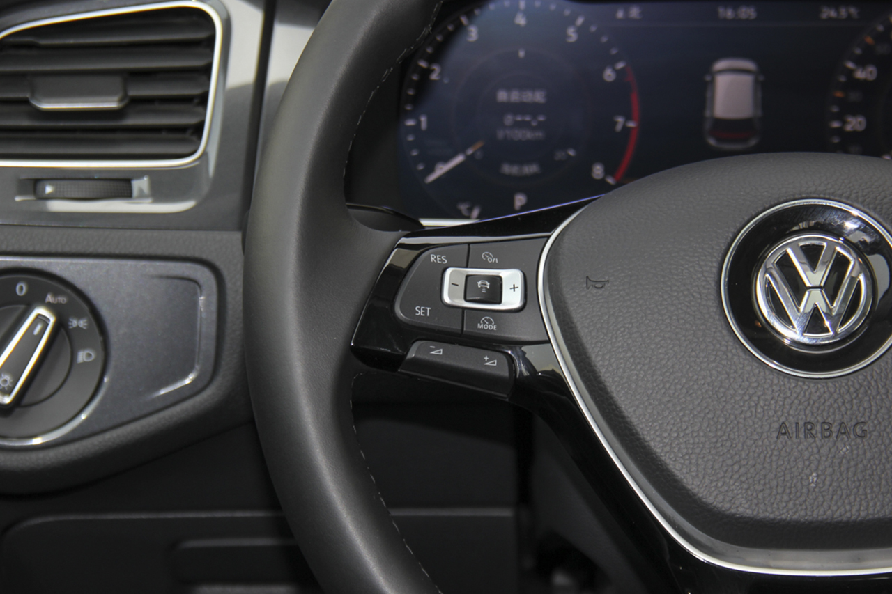 2018款高尔夫1.4T自动旗舰型280TSI