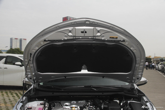 2018款雷凌185T自动尊贵版国V