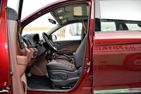 2016款风行SX6 1.6L自动豪华型