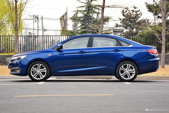 2017款吉利帝豪GL 1.3T自动旗舰型