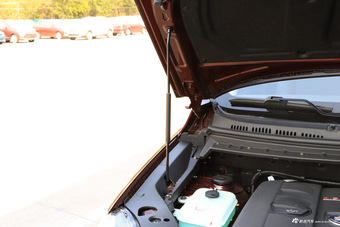 2017款斯威X7 1.5T自动智享型