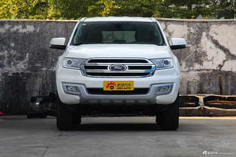 2017款撼路者2.0T自动四驱豪华版汽油7座