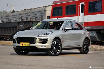 2017款众泰SR9 2.0T 自动极致之梦版（米色）