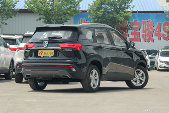 2018款宝骏530 1.5T手动豪华型