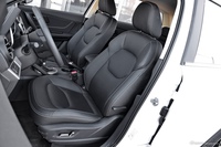 2017款奔腾X40 1.6L自动