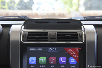 2017款黄海N3 2.5T手动两驱运动版JE4D25C