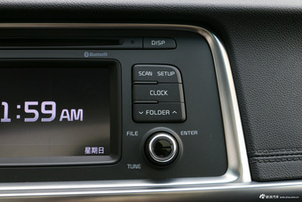 2017款起亚K5 2.0L自动15周年特别版LUX