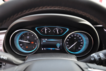 2017款昂科威1.5T自动两驱豪华型20T 