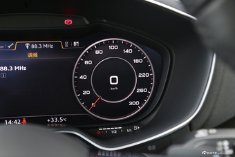 2017款奥迪TT Coupe 2.0T自动45TFSI quattro
