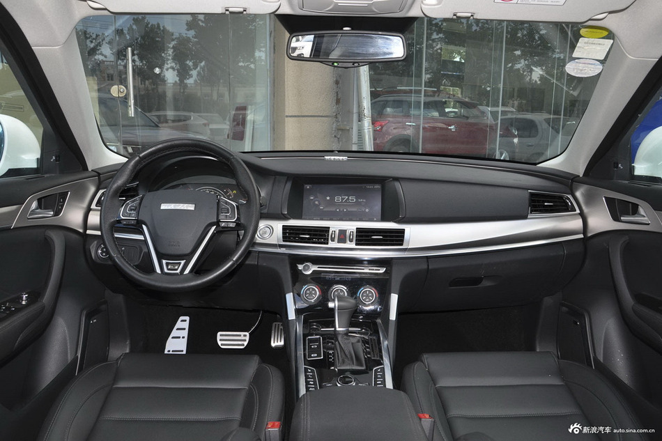 2017款哈弗H7 2.0T自动尊贵型红标