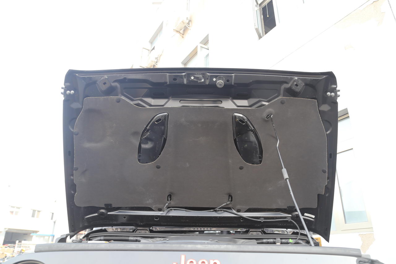 2016款牧马人3.0L自动75周年致敬版