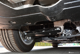 2017款宝马7系740Le插电混动