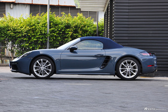 2016款保时捷718 Boxster 2.0T自动
