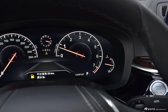 2019款宝马5系2.0T自动525Li 豪华套装