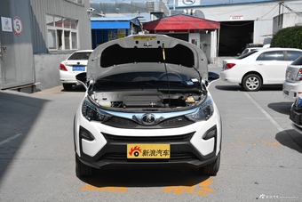 2017款比亚迪元1.5L自动酷炫时尚型