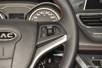 2018款瑞风S3定制版1.6L CVT豪华智能型