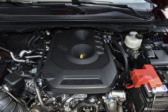 2016款撼路者2.0T自动两驱豪华版汽油