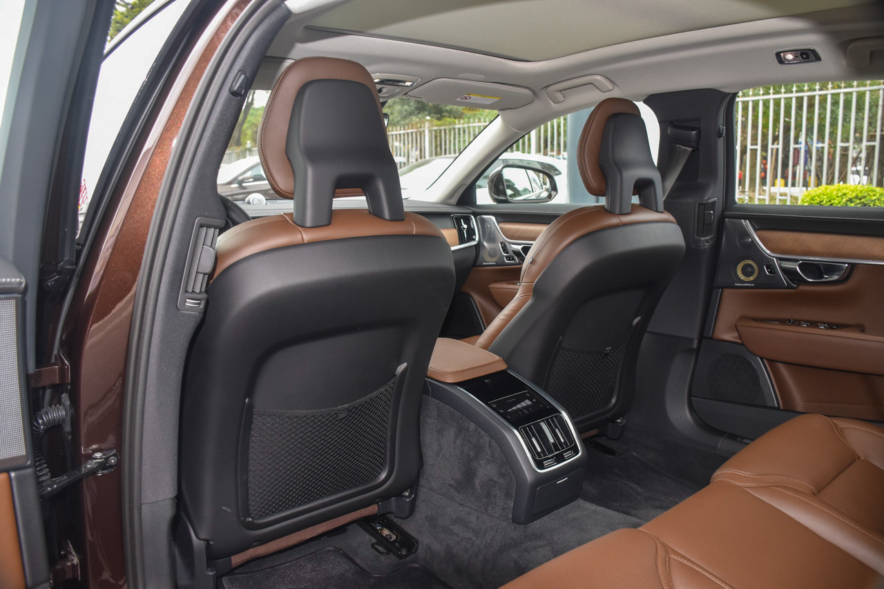 2017款沃尔沃S90 2.0T自动T5智尊版