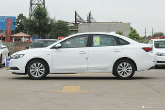 2018款英朗1.0T手动精英型15T