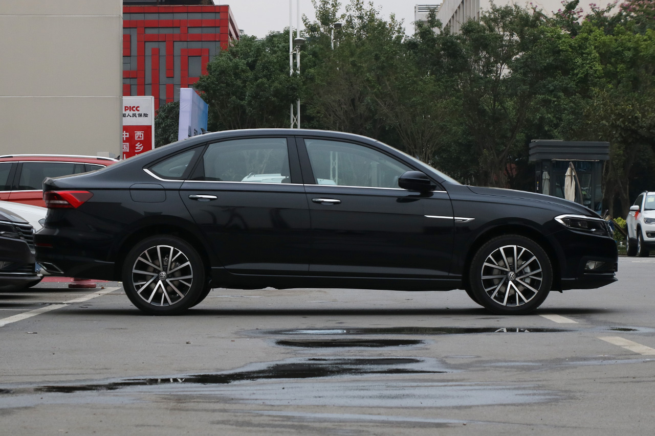 2018款朗逸1.4T自动豪华版280TSI DSG