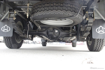 2016款神骐F30 1.5L手动舒适版长轴