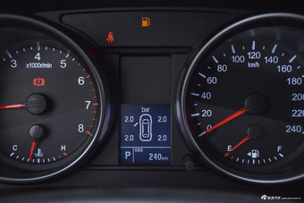 2016款哈弗H6升级版1.5T自动两驱精英型