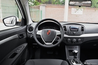 2015款荣威350 1.5L自动豪华天窗版