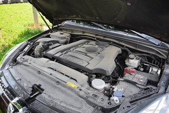 2016款驭胜S350 2.0T自动四驱汽油超豪华版5座