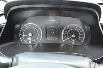 2017款哈弗H2s 1.5T自动精英型 红标