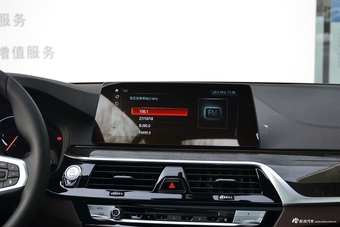 2019款宝马5系2.0T自动525Li领先型M运动套装