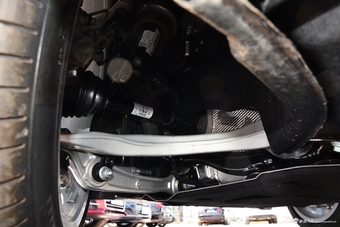 2018款奥迪A6L 2.0T自动30周年年型 35 TFSI 运动型