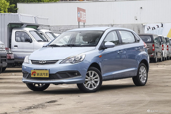 2015款风云2 1.5L手动新锐版 活力蓝